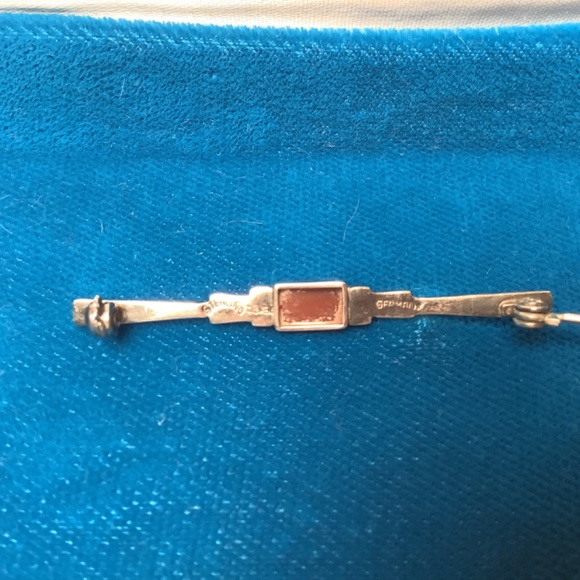 Antique ArtDeco sterling silver and agate brooch - Picture 3 of 7